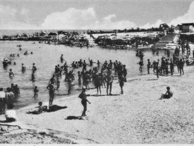 Prima per� non era cos�. Il signor Recchia si fermava soprattutto a Cala San Giovanni...(foto di Gianni Talenti)